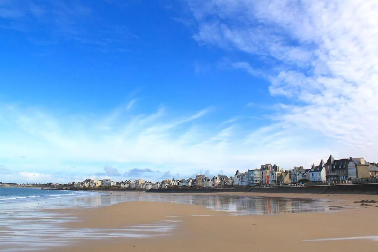 Апартаменты Saint-Malo,Les Terrasses Du Rocher, Proche Plage 0*, Сен-Мало Франция